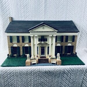 Hawthorne Village Graceland Elvis Presley Home Miniature 2002 Mansion Model Rare
